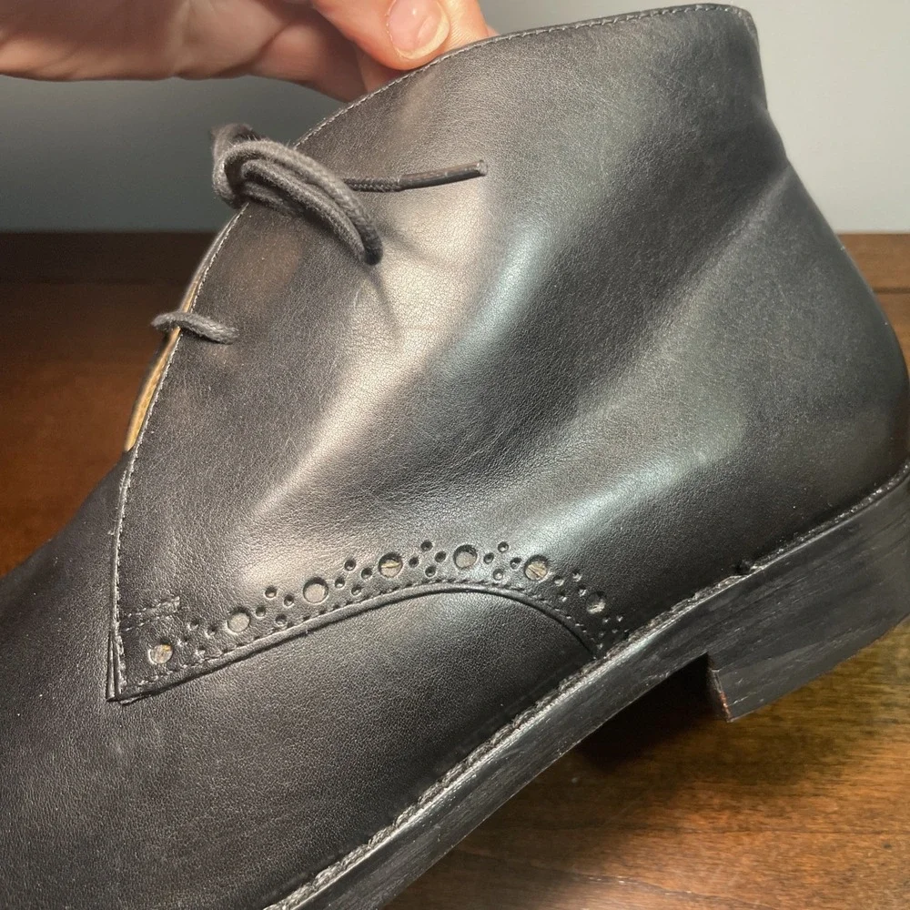Cole Haan Graydon Chukka Boots Men 7.5  M Black Leather Lace Up 9.5 women NWOB